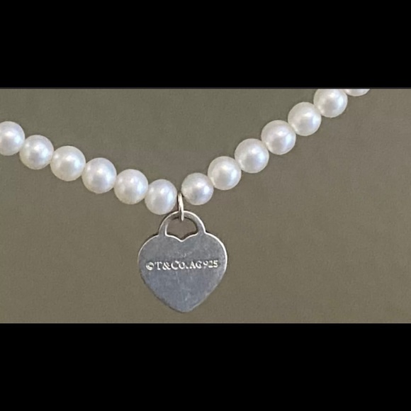 Tiffany & Co. RTT Pearl Bracelet - Picture 4 of 4